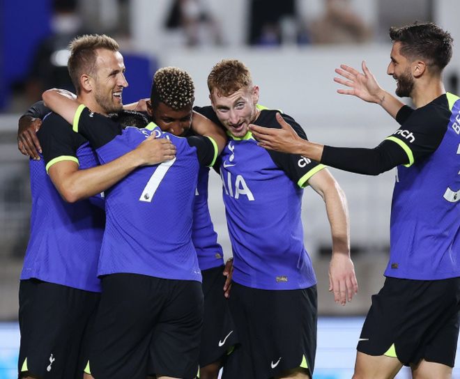 关于欧联赛程吃紧,上海海港加时末段手感冰凉,球迷炸锅,团队化学反应显著的信息 关于欧联赛程吃紧,上海海港加时末段手感冰凉,球迷炸锅,团队化学反应显著的信息