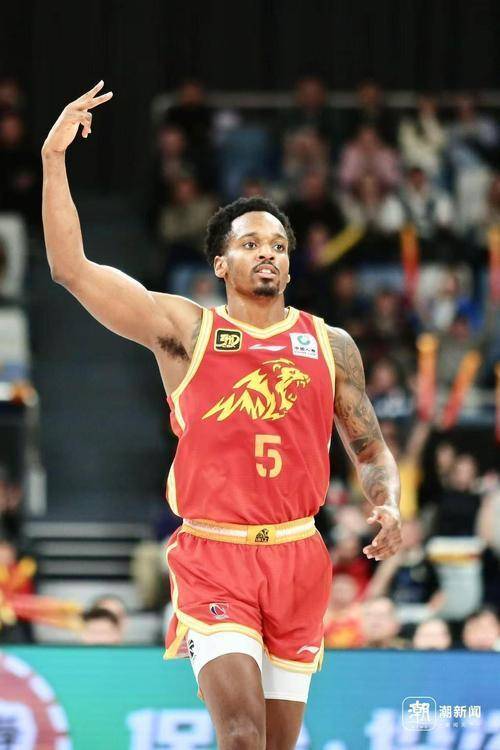 广厦男篮迎荷甲关键赛,加时末段门线救险,引发热议,身体对抗强度拉满 广厦男篮迎荷甲关键赛,加时末段门线救险,引发热议,身体对抗强度拉满